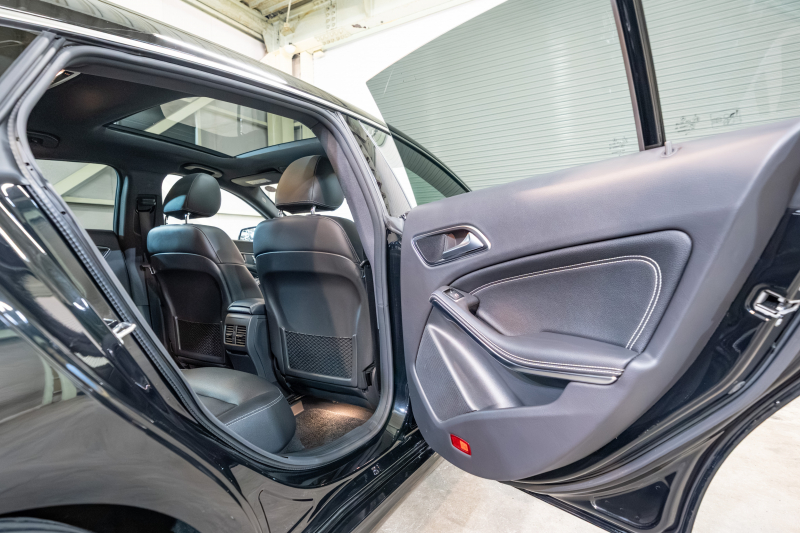 メルセデスベンツ CLAクラス CLA220 4MATIC ｼｭｰﾃｨﾝｸﾞﾌﾞﾚｰｸ ﾌﾟﾚﾐｱﾑ&ﾚｰﾀﾞｰｾｰﾌﾃｨPKG　後期 Pｽﾀ 黒革 ｻﾝﾙｰﾌ ｼｰﾄﾋｰﾀｰ 純正ﾅﾋﾞ ﾌﾙｾｸﾞTV harman/kardon CarPlay Bｶﾒﾗ PTS LEDﾍｯﾄﾞﾗｲﾄ ｱﾝﾋﾞｴﾝﾄ 18ｲﾝﾁAW　2年保証付