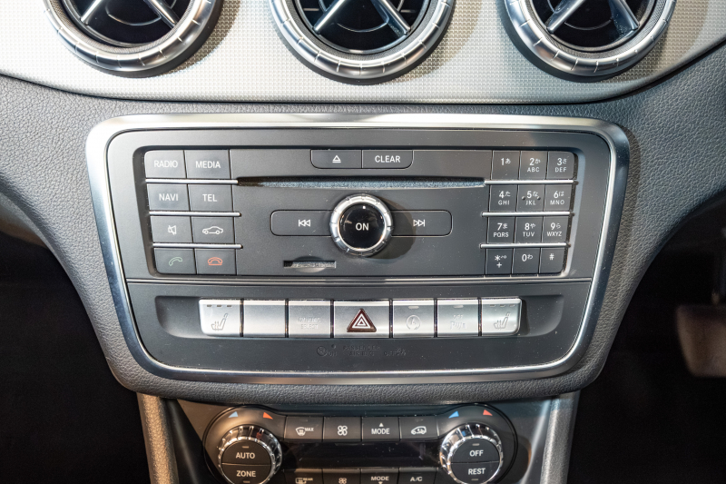 メルセデスベンツ CLAクラス CLA220 4MATIC ｼｭｰﾃｨﾝｸﾞﾌﾞﾚｰｸ ﾌﾟﾚﾐｱﾑ&ﾚｰﾀﾞｰｾｰﾌﾃｨPKG　後期 Pｽﾀ 黒革 ｻﾝﾙｰﾌ ｼｰﾄﾋｰﾀｰ 純正ﾅﾋﾞ ﾌﾙｾｸﾞTV harman/kardon CarPlay Bｶﾒﾗ PTS LEDﾍｯﾄﾞﾗｲﾄ ｱﾝﾋﾞｴﾝﾄ 18ｲﾝﾁAW　2年保証付
