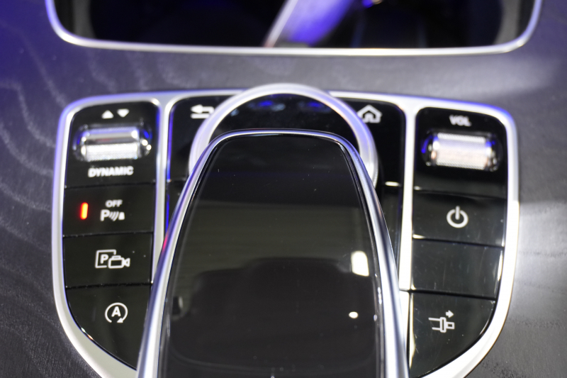 メルセデスベンツ Eクラス E300ｸｰﾍﾟ ｽﾎﾟｰﾂ ｴｸｽｸﾙｰｼﾌﾞ&ﾚｰﾀﾞｰｾｰﾌﾃｨP　ﾍﾞｰｼﾞｭ革 ﾋｰﾀｰ&ｸｰﾗｰ ﾘﾗｸｾﾞｰｼｮﾝ機能 ﾊﾟﾉﾗﾏSR ﾌﾙｾｸﾞTV CarPlay Burmester HUD 360ｶﾒﾗ ｴｱﾊﾞﾗﾝｽP AMGｴｱﾛ&19ｲﾝﾁAW　2年保証付