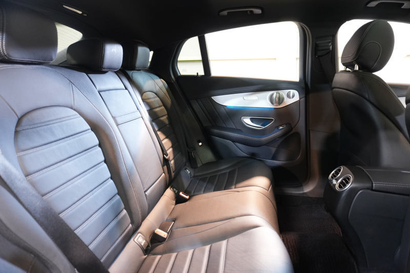 メルセデスベンツ GLC GLC220d 4MATIC ｽﾎﾟｰﾂ 本革仕様 ﾚｰﾀﾞｰP　黒革 全席ｼｰﾄﾋｰﾀｰ ﾊﾟﾉﾗﾏR 純正ﾅﾋﾞ ﾌﾙｾｸﾞTV ﾍｯﾄﾞｱｯﾌﾟﾃﾞｨｽﾌﾟﾚｲ 360ｶﾒﾗ Brumesterｻｳﾝﾄﾞ LED 自動ﾘｱｹﾞｰﾄ/ﾊﾝｽﾞﾌﾘｰA ｱﾝﾋﾞｴﾝﾄﾗｲﾄ AMGｴｱﾛ&19ｲﾝﾁAW　2年保証付