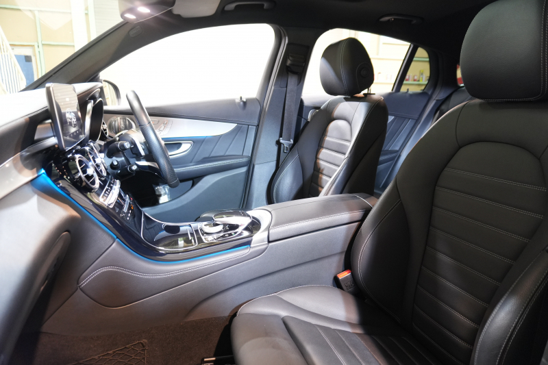 メルセデスベンツ GLC GLC220d 4MATIC ｽﾎﾟｰﾂ 本革仕様 ﾚｰﾀﾞｰP　黒革 全席ｼｰﾄﾋｰﾀｰ ﾊﾟﾉﾗﾏR 純正ﾅﾋﾞ ﾌﾙｾｸﾞTV ﾍｯﾄﾞｱｯﾌﾟﾃﾞｨｽﾌﾟﾚｲ 360ｶﾒﾗ Brumesterｻｳﾝﾄﾞ LED 自動ﾘｱｹﾞｰﾄ/ﾊﾝｽﾞﾌﾘｰA ｱﾝﾋﾞｴﾝﾄﾗｲﾄ AMGｴｱﾛ&19ｲﾝﾁAW　2年保証付