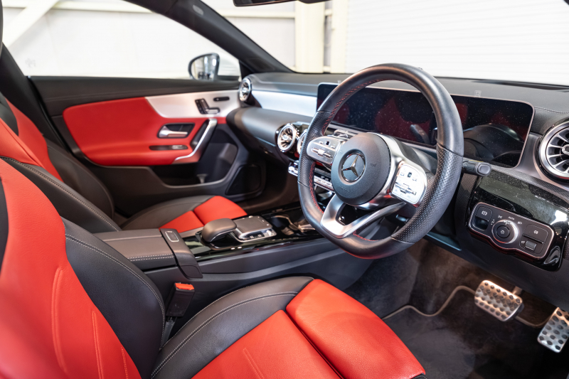 メルセデスベンツ CLAクラス CLA200d AMGﾗｲﾝ ﾚｻﾞｰ&ｱﾄﾞﾊﾞﾝｽﾄﾞ&ﾅﾋﾞ& ﾚｰﾀﾞｰPKG　1ｵｰﾅｰ 黒赤革 ｼｰﾄﾋｰﾀｰ ﾊﾟﾉﾗﾏSR MBUXﾅﾋﾞ ﾌﾙｾｸﾞTV 360ｶﾒﾗ ﾍｯﾄﾞｱｯﾌﾟD ｱﾄﾞﾊﾞﾝｽﾄﾞｻｳﾝﾄﾞ ﾏﾙﾁﾋﾞｰﾑLED AMGｴｱﾛ&18ｲﾝﾁAW　2年保証