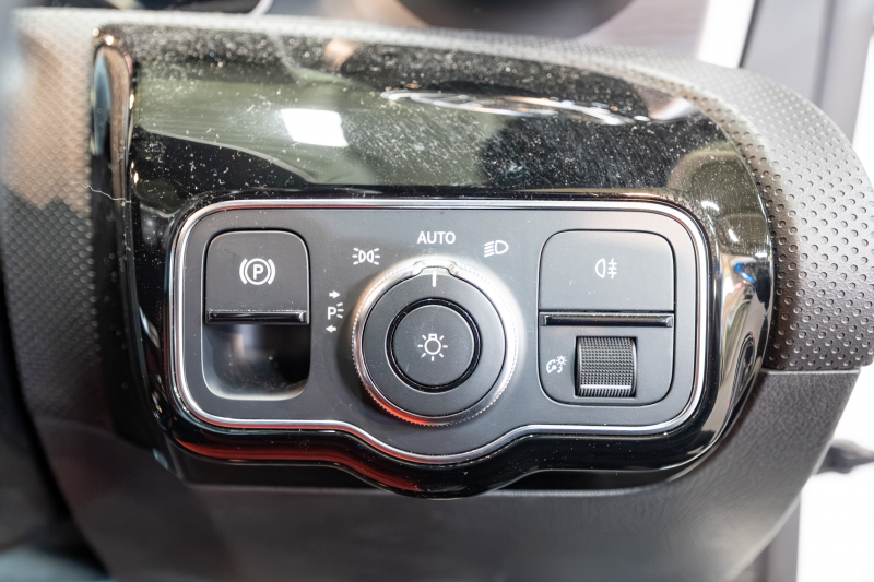 メルセデスベンツ CLAクラス CLA200d AMGﾗｲﾝ ﾚｻﾞｰ&ｱﾄﾞﾊﾞﾝｽﾄﾞ&ﾅﾋﾞ& ﾚｰﾀﾞｰPKG　1ｵｰﾅｰ 黒赤革 ｼｰﾄﾋｰﾀｰ ﾊﾟﾉﾗﾏSR MBUXﾅﾋﾞ ﾌﾙｾｸﾞTV 360ｶﾒﾗ ﾍｯﾄﾞｱｯﾌﾟD ｱﾄﾞﾊﾞﾝｽﾄﾞｻｳﾝﾄﾞ ﾏﾙﾁﾋﾞｰﾑLED AMGｴｱﾛ&18ｲﾝﾁAW　2年保証