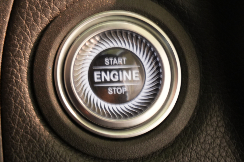 メルセデスベンツ Cクラス C200 ﾚｻﾞｰEXC&ﾚｰﾀﾞｰｾｰﾌﾃｨPKG　後期 黒革 ﾋｰﾀｰ 純正ﾅﾋﾞ ﾌﾙｾｸﾞTV 360ｶﾒﾗ ﾌﾞﾙﾒｽﾀｰ ﾏﾙﾁﾋﾞｰﾑLEDﾗｲﾄ HUD 自動ﾄﾗﾝｸ ﾌｯﾄｵｰﾌﾟﾅｰ 純正17AW　2年保証