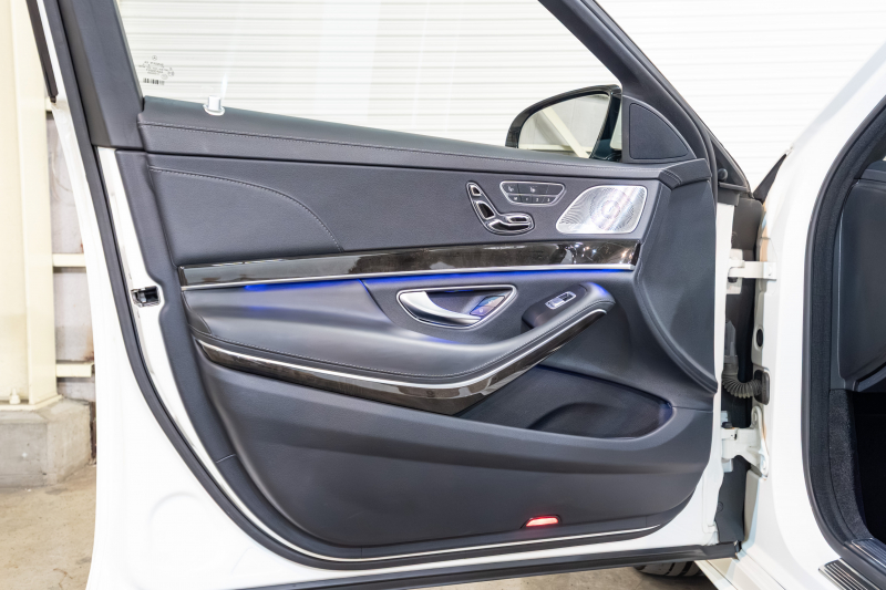 メルセデスベンツ Sクラス S550ﾛﾝｸﾞ AMGﾗｲﾝ ｼｮｰﾌｧｰ&ﾚｰﾀﾞｰｾｰﾌﾃｨPKG　中期 黒革 ｼｰﾄﾋｰﾀｰ&ｸｰﾗｰ ﾊﾟﾉﾗﾏSR 純正ﾅﾋﾞ ﾌﾙｾｸﾞTV ﾘｱｴﾝﾀｰ 360ｶﾒﾗ Burmester 自動ﾄﾗﾝｸ&ﾊﾝｽﾞﾌﾘｰA LEDﾗｲﾄ AMGｴｱﾛ&19ｲﾝﾁAW　2年保証