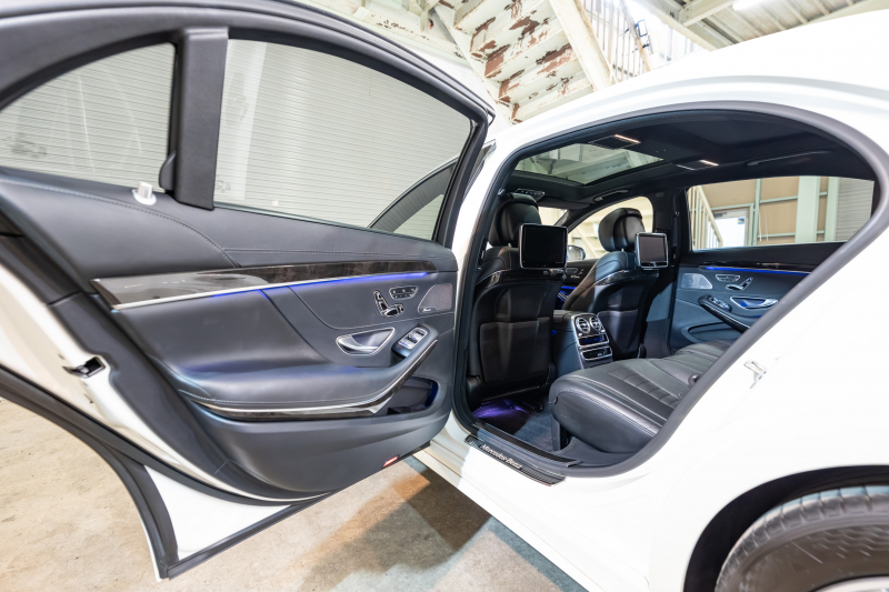 メルセデスベンツ Sクラス S550ﾛﾝｸﾞ AMGﾗｲﾝ ｼｮｰﾌｧｰ&ﾚｰﾀﾞｰｾｰﾌﾃｨPKG　中期 黒革 ｼｰﾄﾋｰﾀｰ&ｸｰﾗｰ ﾊﾟﾉﾗﾏSR 純正ﾅﾋﾞ ﾌﾙｾｸﾞTV ﾘｱｴﾝﾀｰ 360ｶﾒﾗ Burmester 自動ﾄﾗﾝｸ&ﾊﾝｽﾞﾌﾘｰA LEDﾗｲﾄ AMGｴｱﾛ&19ｲﾝﾁAW　2年保証