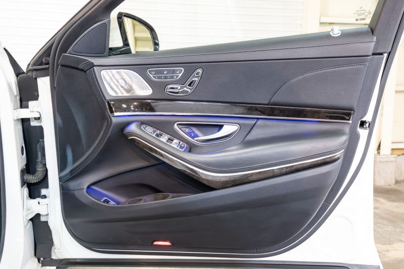 メルセデスベンツ Sクラス S550ﾛﾝｸﾞ AMGﾗｲﾝ ｼｮｰﾌｧｰ&ﾚｰﾀﾞｰｾｰﾌﾃｨPKG　中期 黒革 ｼｰﾄﾋｰﾀｰ&ｸｰﾗｰ ﾊﾟﾉﾗﾏSR 純正ﾅﾋﾞ ﾌﾙｾｸﾞTV ﾘｱｴﾝﾀｰ 360ｶﾒﾗ Burmester 自動ﾄﾗﾝｸ&ﾊﾝｽﾞﾌﾘｰA LEDﾗｲﾄ AMGｴｱﾛ&19ｲﾝﾁAW　2年保証