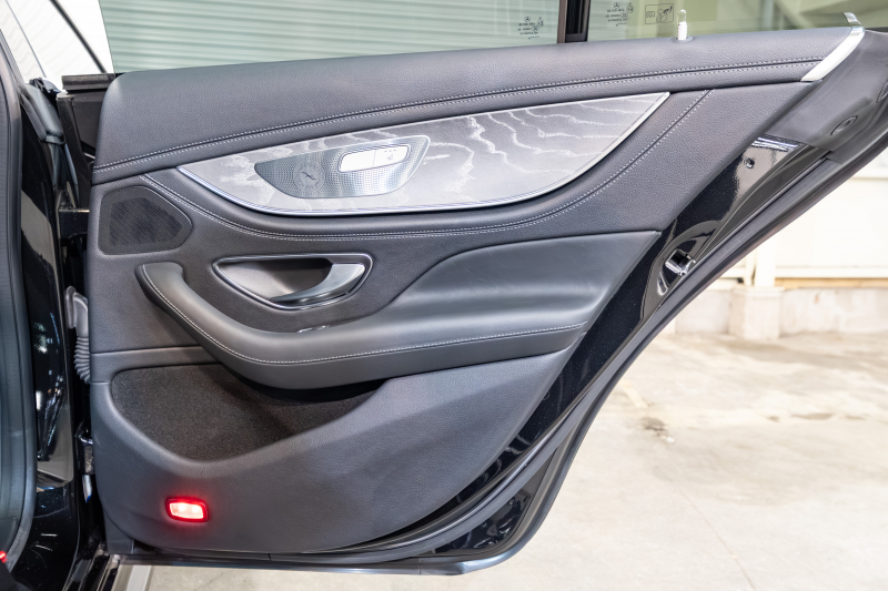 メルセデスベンツ CLS CLS450 4MATIC ｽﾎﾟｰﾂ ｴｸｽｸﾙｰｼﾌﾞ&ﾚｰﾀﾞｰｾｰﾌﾃｨPKG　ISG搭載 ACC 黒ﾅｯﾊﾟ革 ﾋｰﾀｰ&ｸｰﾗｰ ﾀﾞｲﾅﾐｯｸｼｰﾄ SR 純正ﾅﾋﾞ ﾌﾙｾｸﾞTV CarPlay Buremester ﾘﾗｸｾﾞｰｼｮﾝ機能 AMGｴｱﾛ&19AW　2年保証付