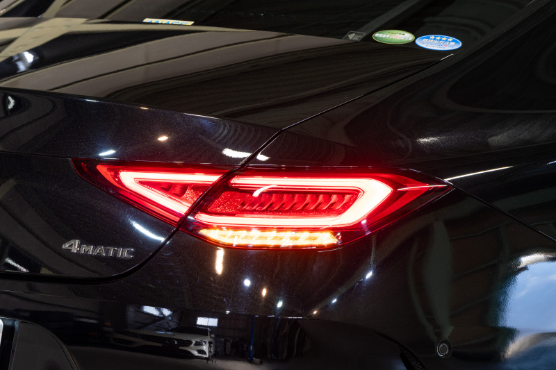 メルセデスベンツ CLS CLS450 4MATIC ｽﾎﾟｰﾂ ｴｸｽｸﾙｰｼﾌﾞ&ﾚｰﾀﾞｰｾｰﾌﾃｨPKG　ISG搭載 ACC 黒ﾅｯﾊﾟ革 ﾋｰﾀｰ&ｸｰﾗｰ ﾀﾞｲﾅﾐｯｸｼｰﾄ SR 純正ﾅﾋﾞ ﾌﾙｾｸﾞTV CarPlay Buremester ﾘﾗｸｾﾞｰｼｮﾝ機能 AMGｴｱﾛ&19AW　2年保証付