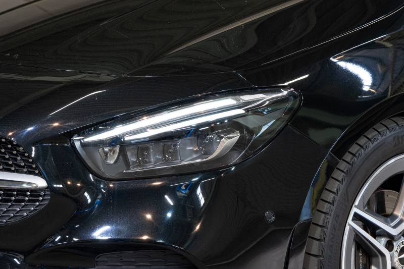 メルセデスベンツ Bクラス B200d AMGﾗｲﾝ ﾅﾋﾞｹﾞｰｼｮﾝ&ﾚｰﾀﾞｰｾｰﾌﾃｨPKG　1ｵｰﾅｰ 黒半革 ｼｰﾄﾋｰﾀｰ MBUXﾅﾋﾞ ﾌﾙｾｸﾞTV Bｶﾒﾗ ﾜｲﾔﾚｽﾁｬｰｼﾞ PTS ﾏﾙﾁﾋﾞｰﾑLED 自動Rｹﾞｰﾄ&ﾊﾝｽﾞﾌﾘｰA AMGｴｱﾛ&18AW　2年保証