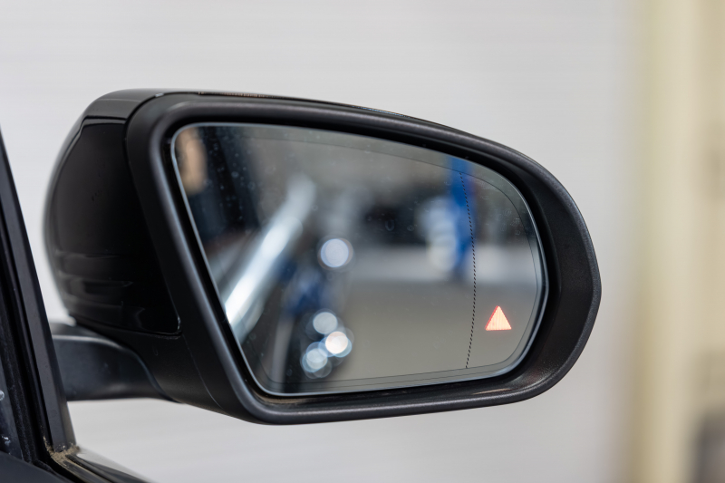 メルセデスベンツ Bクラス B200d AMGﾗｲﾝ ﾅﾋﾞｹﾞｰｼｮﾝ&ﾚｰﾀﾞｰｾｰﾌﾃｨPKG　1ｵｰﾅｰ 黒半革 ｼｰﾄﾋｰﾀｰ MBUXﾅﾋﾞ ﾌﾙｾｸﾞTV Bｶﾒﾗ ﾜｲﾔﾚｽﾁｬｰｼﾞ PTS ﾏﾙﾁﾋﾞｰﾑLED 自動Rｹﾞｰﾄ&ﾊﾝｽﾞﾌﾘｰA AMGｴｱﾛ&18AW　2年保証