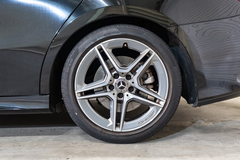 メルセデスベンツ Aクラス A250ｾﾀﾞﾝ 4MATIC AMGﾗｲﾝ ﾚｻﾞｰEXC&ｱﾄﾞﾊﾞﾝｽﾄﾞ&ﾅﾋﾞｹﾞｰｼｮﾝ&ﾚｰﾀﾞｰSP　黒灰革 ﾊﾟﾉﾗﾏSR MBUXﾅﾋﾞ ﾌﾙｾｸﾞ 360ｶﾒﾗ ﾜｲﾔﾚｽﾁｬｰｼﾞ ﾍｯﾄﾞｱｯﾌﾟD ADVｽﾋﾟｰｶｰ LEDﾍｯﾄﾞﾗｲﾄ　2年保証