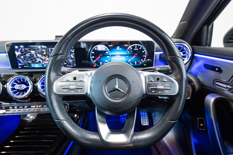 メルセデスベンツ Aクラス A250ｾﾀﾞﾝ 4MATIC AMGﾗｲﾝ ﾚｻﾞｰEXC&ｱﾄﾞﾊﾞﾝｽﾄﾞ&ﾅﾋﾞｹﾞｰｼｮﾝ&ﾚｰﾀﾞｰSP　黒灰革 ﾊﾟﾉﾗﾏSR MBUXﾅﾋﾞ ﾌﾙｾｸﾞ 360ｶﾒﾗ ﾜｲﾔﾚｽﾁｬｰｼﾞ ﾍｯﾄﾞｱｯﾌﾟD ADVｽﾋﾟｰｶｰ LEDﾍｯﾄﾞﾗｲﾄ　2年保証