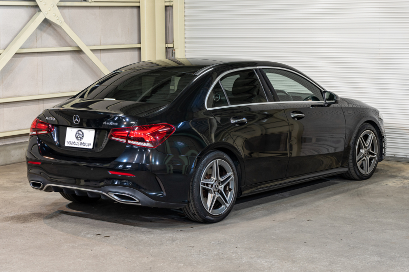 メルセデスベンツ Aクラス A250ｾﾀﾞﾝ 4MATIC AMGﾗｲﾝ ﾚｻﾞｰEXC&ｱﾄﾞﾊﾞﾝｽﾄﾞ&ﾅﾋﾞｹﾞｰｼｮﾝ&ﾚｰﾀﾞｰSP　黒灰革 ﾊﾟﾉﾗﾏSR MBUXﾅﾋﾞ ﾌﾙｾｸﾞ 360ｶﾒﾗ ﾜｲﾔﾚｽﾁｬｰｼﾞ ﾍｯﾄﾞｱｯﾌﾟD ADVｽﾋﾟｰｶｰ LEDﾍｯﾄﾞﾗｲﾄ　2年保証