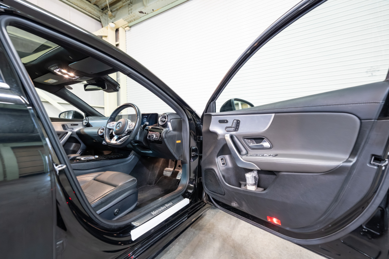 メルセデスベンツ Aクラス A250ｾﾀﾞﾝ 4MATIC AMGﾗｲﾝ ﾚｻﾞｰEXC&ｱﾄﾞﾊﾞﾝｽﾄﾞ&ﾅﾋﾞｹﾞｰｼｮﾝ&ﾚｰﾀﾞｰSP　黒灰革 ﾊﾟﾉﾗﾏSR MBUXﾅﾋﾞ ﾌﾙｾｸﾞ 360ｶﾒﾗ ﾜｲﾔﾚｽﾁｬｰｼﾞ ﾍｯﾄﾞｱｯﾌﾟD ADVｽﾋﾟｰｶｰ LEDﾍｯﾄﾞﾗｲﾄ　2年保証