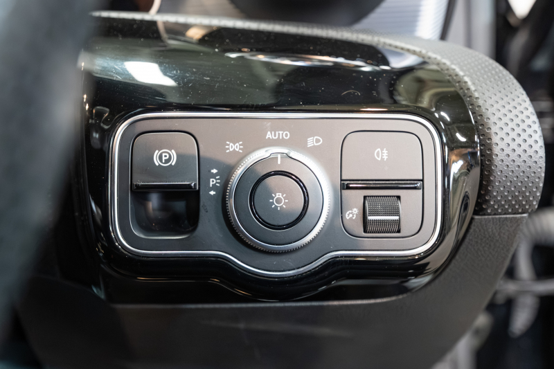 メルセデスベンツ Aクラス A250ｾﾀﾞﾝ 4MATIC AMGﾗｲﾝ ﾚｻﾞｰEXC&ｱﾄﾞﾊﾞﾝｽﾄﾞ&ﾅﾋﾞｹﾞｰｼｮﾝ&ﾚｰﾀﾞｰSP　黒灰革 ﾊﾟﾉﾗﾏSR MBUXﾅﾋﾞ ﾌﾙｾｸﾞ 360ｶﾒﾗ ﾜｲﾔﾚｽﾁｬｰｼﾞ ﾍｯﾄﾞｱｯﾌﾟD ADVｽﾋﾟｰｶｰ LEDﾍｯﾄﾞﾗｲﾄ　2年保証