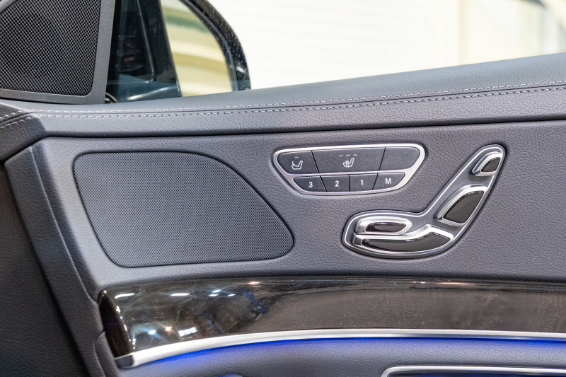 メルセデスベンツ Sクラス S300h AMGﾗｲﾝ ﾗｸﾞｼﾞｭｱﾘｰ&ﾚｰﾀﾞｰPKG　中期 黒革 ｼｰﾄﾋｰﾀｰ ﾊﾟﾉﾗﾏSR 純正ﾅﾋﾞ ﾌﾙｾｸﾞTV HUD 360ｶﾒﾗ 自動Rｹﾞｰﾄ/ﾊﾝｽﾞﾌﾘｰA ｴｱﾊﾞﾗﾝｽPKG ｱﾝﾋﾞｴﾝﾄﾗｲﾄ ｴｱｻｽ LEDﾍｯﾄﾞﾗｲﾄ AMGｴｱﾛ& 19AW　2年保証