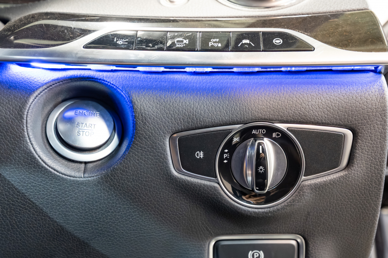 メルセデスベンツ Sクラス S300h AMGﾗｲﾝ ﾗｸﾞｼﾞｭｱﾘｰ&ﾚｰﾀﾞｰPKG　中期 黒革 ｼｰﾄﾋｰﾀｰ ﾊﾟﾉﾗﾏSR 純正ﾅﾋﾞ ﾌﾙｾｸﾞTV HUD 360ｶﾒﾗ 自動Rｹﾞｰﾄ/ﾊﾝｽﾞﾌﾘｰA ｴｱﾊﾞﾗﾝｽPKG ｱﾝﾋﾞｴﾝﾄﾗｲﾄ ｴｱｻｽ LEDﾍｯﾄﾞﾗｲﾄ AMGｴｱﾛ& 19AW　2年保証