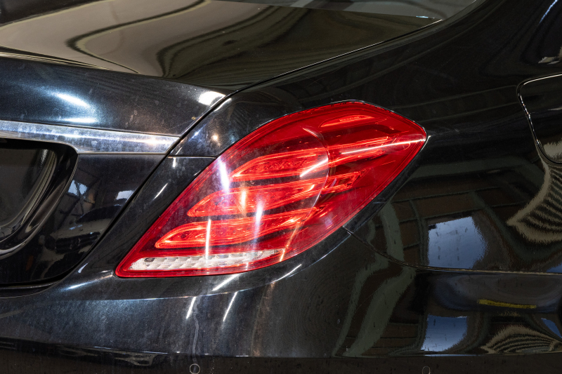 メルセデスベンツ Sクラス S300h AMGﾗｲﾝ ﾗｸﾞｼﾞｭｱﾘｰ&ﾚｰﾀﾞｰPKG　中期 黒革 ｼｰﾄﾋｰﾀｰ ﾊﾟﾉﾗﾏSR 純正ﾅﾋﾞ ﾌﾙｾｸﾞTV HUD 360ｶﾒﾗ 自動Rｹﾞｰﾄ/ﾊﾝｽﾞﾌﾘｰA ｴｱﾊﾞﾗﾝｽPKG ｱﾝﾋﾞｴﾝﾄﾗｲﾄ ｴｱｻｽ LEDﾍｯﾄﾞﾗｲﾄ AMGｴｱﾛ& 19AW　2年保証