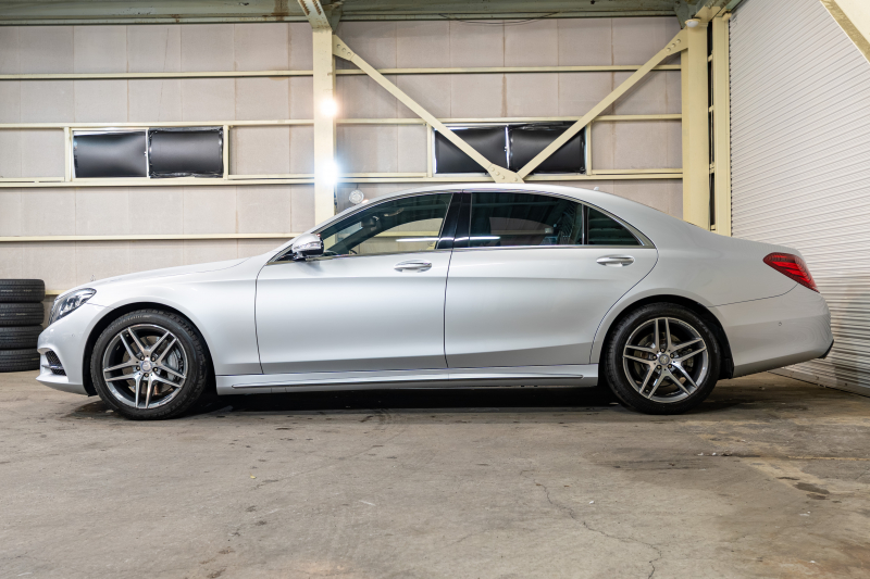 メルセデスベンツ Sクラス S550ﾛﾝｸﾞ AMGﾗｲﾝ ｼｮｰﾌｧｰ&ﾚｰﾀﾞｰｾｰﾌﾃｨPKG　黒革 ｼｰﾄﾋｰﾀｰ&ｸｰﾗｰ ﾊﾟﾉﾗﾏSR 純正ﾅﾋﾞ ﾌﾙｾｸﾞTV ﾘｱｴﾝﾀｰ 360ｶﾒﾗ Burmester 自動ﾄﾗﾝｸ&ﾊﾝｽﾞﾌﾘｰA LEDﾗｲﾄ AMGｴｱﾛ&19ｲﾝﾁAW　2年保証