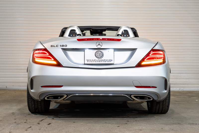 メルセデスベンツ SLCクラス SLC180 ｽﾎﾟｰﾂ ﾚｰﾀﾞｰSP　黒革 ｼｰﾄﾋｰﾀｰ 純正ﾅﾋﾞ ﾌﾙｾｸﾞTV CarPlay ﾊﾞｯｸｶﾒﾗ  LEDﾍｯﾄﾞ AMGｴｱﾛ&18AW　2年保証