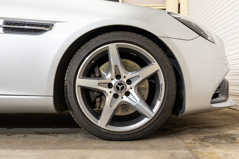 メルセデスベンツ SLCクラス SLC180 ｽﾎﾟｰﾂ ﾚｰﾀﾞｰSP　黒革 ｼｰﾄﾋｰﾀｰ 純正ﾅﾋﾞ ﾌﾙｾｸﾞTV CarPlay ﾊﾞｯｸｶﾒﾗ  LEDﾍｯﾄﾞ AMGｴｱﾛ&18AW　2年保証