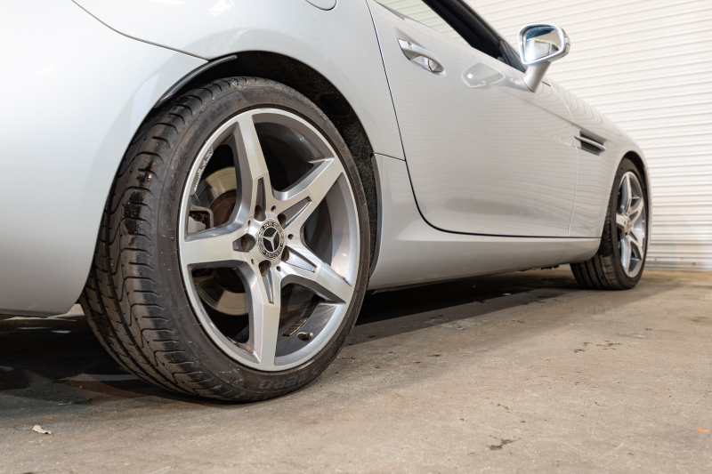 メルセデスベンツ SLCクラス SLC180 ｽﾎﾟｰﾂ ﾚｰﾀﾞｰSP　黒革 ｼｰﾄﾋｰﾀｰ 純正ﾅﾋﾞ ﾌﾙｾｸﾞTV CarPlay ﾊﾞｯｸｶﾒﾗ  LEDﾍｯﾄﾞ AMGｴｱﾛ&18AW　2年保証