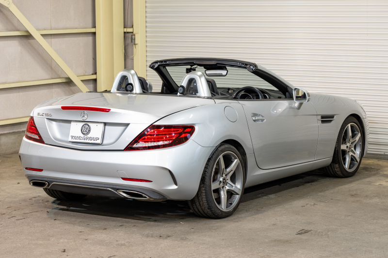 メルセデスベンツ SLCクラス SLC180 ｽﾎﾟｰﾂ ﾚｰﾀﾞｰSP　黒革 ｼｰﾄﾋｰﾀｰ 純正ﾅﾋﾞ ﾌﾙｾｸﾞTV CarPlay ﾊﾞｯｸｶﾒﾗ  LEDﾍｯﾄﾞ AMGｴｱﾛ&18AW　2年保証