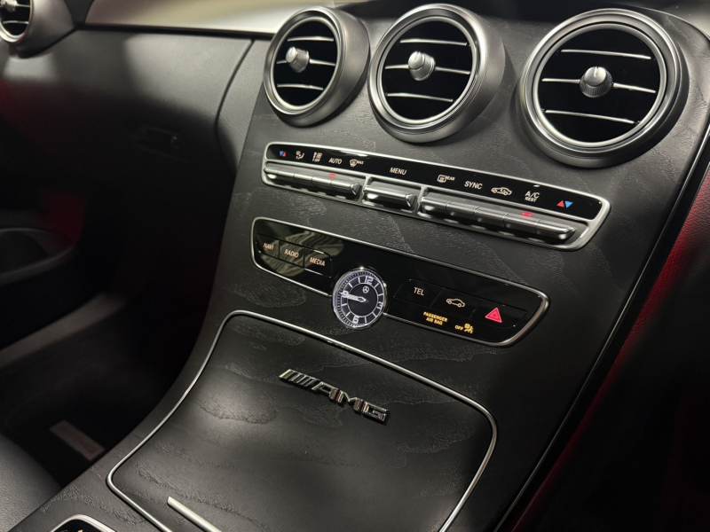 AMG Cクラス C43 4MATIC ﾚｰﾀﾞｰSP　後期 黒革 ｼｰﾄﾋｰﾀｰ ﾊﾟﾉﾗﾏSR ﾅﾋﾞTV CarPlay ﾍｯﾄﾞｱｯﾌﾟD ﾌﾞﾙﾒｽﾀｰ Bｶﾒﾗ 自動ﾄﾗﾝｸ&ﾊﾝｽﾞﾌﾘｰA ｴｱﾊﾞﾗﾝｽPKG 19ｲﾝﾁAW　2年保証