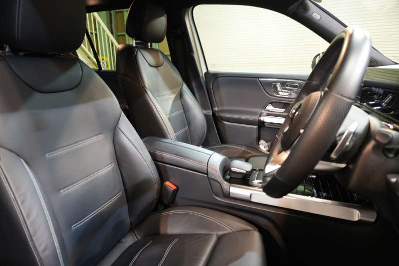 メルセデスベンツ GLB GLB250 4MATIC ｽﾎﾟｰﾂ ﾅﾋﾞｹﾞｰｼｮﾝ&ﾅｲﾄ&ﾚｰﾀﾞｰｾｰﾌﾃｨPKG　1ｵｰﾅｰ 黒革 ｼｰﾄﾋｰﾀｰ MBUXﾅﾋﾞ ﾌﾙｾｸﾞTV 360ｶﾒﾗ ﾏﾙﾁﾋﾞｰﾑLED ﾜｲﾔﾚｽﾁｬｰｼﾞﾝｸﾞ AMGｴｱﾛ&20ｲﾝﾁAW　2年保証