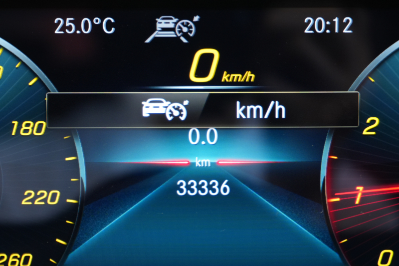 メルセデスベンツ GLB GLB250 4MATIC ｽﾎﾟｰﾂ ﾅﾋﾞｹﾞｰｼｮﾝ&ﾅｲﾄ&ﾚｰﾀﾞｰｾｰﾌﾃｨPKG　1ｵｰﾅｰ 黒革 ｼｰﾄﾋｰﾀｰ MBUXﾅﾋﾞ ﾌﾙｾｸﾞTV 360ｶﾒﾗ ﾏﾙﾁﾋﾞｰﾑLED ﾜｲﾔﾚｽﾁｬｰｼﾞﾝｸﾞ AMGｴｱﾛ&20ｲﾝﾁAW　2年保証