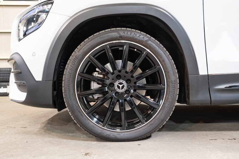 メルセデスベンツ GLB GLB250 4MATIC ｽﾎﾟｰﾂ ﾅﾋﾞｹﾞｰｼｮﾝ&ﾅｲﾄ&ﾚｰﾀﾞｰｾｰﾌﾃｨPKG　1ｵｰﾅｰ 黒革 ｼｰﾄﾋｰﾀｰ MBUXﾅﾋﾞ ﾌﾙｾｸﾞTV 360ｶﾒﾗ ﾏﾙﾁﾋﾞｰﾑLED ﾜｲﾔﾚｽﾁｬｰｼﾞﾝｸﾞ AMGｴｱﾛ&20ｲﾝﾁAW　2年保証