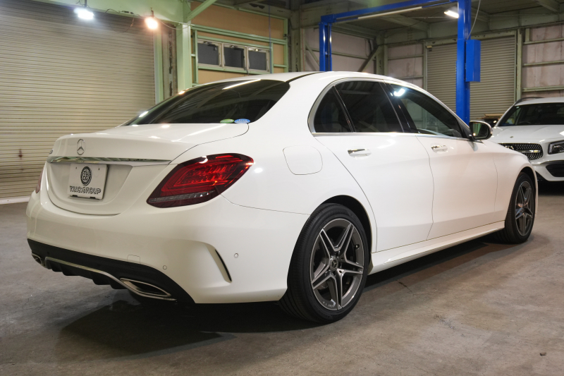 メルセデスベンツ Cクラス C200 AMGﾗｲﾝ ﾚｰﾀﾞｰｾｰﾌﾃｨPKG　後期 黒革 ﾋｰﾀｰ 純正ﾅﾋﾞ ﾌﾙｾｸﾞTV ﾊﾞｯｸｶﾒﾗ ﾏﾙﾁﾋﾞｰﾑLEDﾗｲﾄ AMGｴｱﾛ&18ｲﾝﾁAW　2年保証