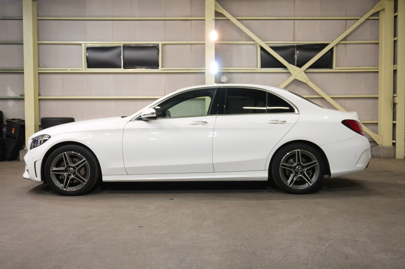 メルセデスベンツ Cクラス C200 AMGﾗｲﾝ ﾚｰﾀﾞｰｾｰﾌﾃｨPKG　後期 黒革 ﾋｰﾀｰ 純正ﾅﾋﾞ ﾌﾙｾｸﾞTV ﾊﾞｯｸｶﾒﾗ ﾏﾙﾁﾋﾞｰﾑLEDﾗｲﾄ AMGｴｱﾛ&18ｲﾝﾁAW　2年保証