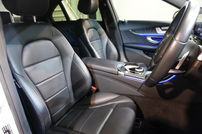 メルセデスベンツ Cクラス C200 AMGﾗｲﾝ ﾚｰﾀﾞｰｾｰﾌﾃｨPKG　後期 黒革 ﾋｰﾀｰ 純正ﾅﾋﾞ ﾌﾙｾｸﾞTV ﾊﾞｯｸｶﾒﾗ ﾏﾙﾁﾋﾞｰﾑLEDﾗｲﾄ AMGｴｱﾛ&18ｲﾝﾁAW　2年保証