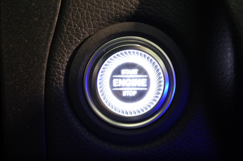 メルセデスベンツ Cクラス C200 AMGﾗｲﾝ ﾚｰﾀﾞｰｾｰﾌﾃｨPKG　後期 黒革 ﾋｰﾀｰ 純正ﾅﾋﾞ ﾌﾙｾｸﾞTV ﾊﾞｯｸｶﾒﾗ ﾏﾙﾁﾋﾞｰﾑLEDﾗｲﾄ AMGｴｱﾛ&18ｲﾝﾁAW　2年保証