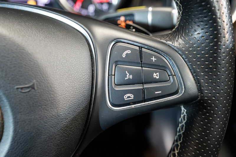 メルセデスベンツ CLAクラス CLA220 4MATIC ｼｭｰﾃｨﾝｸﾞﾌﾞﾚｰｸ ﾚｰﾀﾞｰｾｰﾌﾃｨPKG　後期 Pｽﾀ 黒革 ｼｰﾄﾋｰﾀｰ 純正ﾅﾋﾞ ﾌﾙｾｸﾞTV BTｵｰﾃﾞｨｵ&TEL CarPlay Bｶﾒﾗ PTS LEDﾍｯﾄﾞﾗｲﾄ ｱﾝﾋﾞｴﾝﾄ 18ｲﾝﾁAW　2年保証付