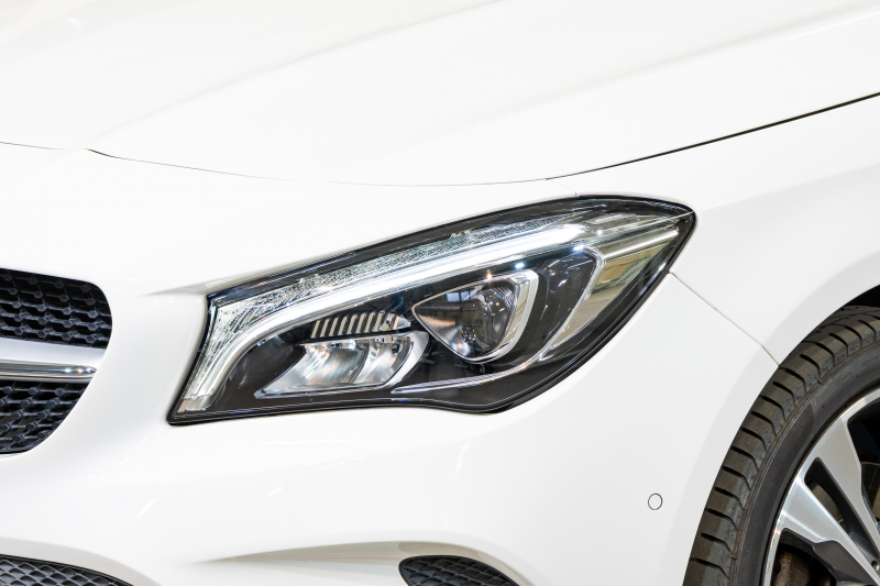 メルセデスベンツ CLAクラス CLA220 4MATIC ｼｭｰﾃｨﾝｸﾞﾌﾞﾚｰｸ ﾚｰﾀﾞｰｾｰﾌﾃｨPKG　後期 Pｽﾀ 黒革 ｼｰﾄﾋｰﾀｰ 純正ﾅﾋﾞ ﾌﾙｾｸﾞTV BTｵｰﾃﾞｨｵ&TEL CarPlay Bｶﾒﾗ PTS LEDﾍｯﾄﾞﾗｲﾄ ｱﾝﾋﾞｴﾝﾄ 18ｲﾝﾁAW　2年保証付