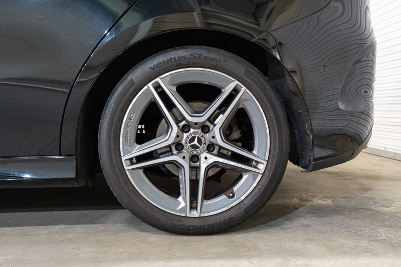 メルセデスベンツ Bクラス B180 AMGﾗｲﾝ ﾚｻﾞｰEX&ｱﾄﾞﾊﾞﾝｽﾄﾞ&ﾅﾋﾞｹﾞｰｼｮﾝ&ﾚｰﾀﾞｰｾｰﾌﾃｨPKG　黒×赤革 ﾊﾟﾉﾗﾏSR MBUXﾅﾋﾞ ﾌﾙｾｸﾞ 360ｶﾒﾗ ﾍｯﾄﾞｱｯﾌﾟD 自動ﾃｰﾙｹﾞｰﾄ LEDﾍｯﾄﾞﾗｲﾄ ｼｰﾄﾋｰﾀｰ 18ｲﾝﾁAW　2年保証付