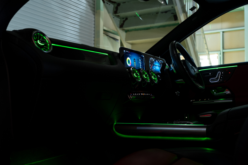 メルセデスベンツ Bクラス B180 AMGﾗｲﾝ ﾚｻﾞｰEX&ｱﾄﾞﾊﾞﾝｽﾄﾞ&ﾅﾋﾞｹﾞｰｼｮﾝ&ﾚｰﾀﾞｰｾｰﾌﾃｨPKG　黒×赤革 ﾊﾟﾉﾗﾏSR MBUXﾅﾋﾞ ﾌﾙｾｸﾞ 360ｶﾒﾗ ﾍｯﾄﾞｱｯﾌﾟD 自動ﾃｰﾙｹﾞｰﾄ LEDﾍｯﾄﾞﾗｲﾄ ｼｰﾄﾋｰﾀｰ 18ｲﾝﾁAW　2年保証付