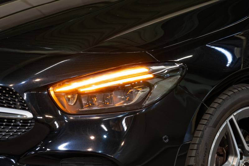 メルセデスベンツ Bクラス B180 AMGﾗｲﾝ ﾚｻﾞｰEX&ｱﾄﾞﾊﾞﾝｽﾄﾞ&ﾅﾋﾞｹﾞｰｼｮﾝ&ﾚｰﾀﾞｰｾｰﾌﾃｨPKG　黒×赤革 ﾊﾟﾉﾗﾏSR MBUXﾅﾋﾞ ﾌﾙｾｸﾞ 360ｶﾒﾗ ﾍｯﾄﾞｱｯﾌﾟD 自動ﾃｰﾙｹﾞｰﾄ LEDﾍｯﾄﾞﾗｲﾄ ｼｰﾄﾋｰﾀｰ 18ｲﾝﾁAW　2年保証付