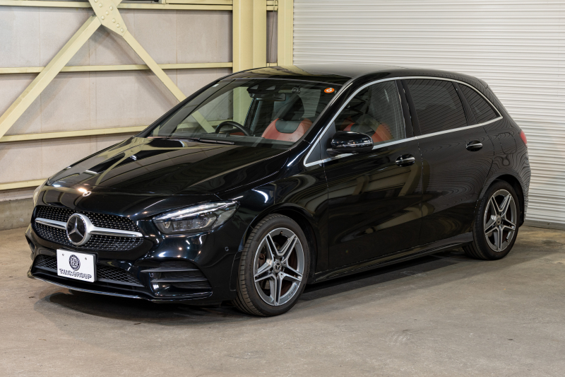 メルセデスベンツ Bクラス B180 AMGﾗｲﾝ ﾚｻﾞｰEX&ｱﾄﾞﾊﾞﾝｽﾄﾞ&ﾅﾋﾞｹﾞｰｼｮﾝ&ﾚｰﾀﾞｰｾｰﾌﾃｨPKG　黒×赤革 ﾊﾟﾉﾗﾏSR MBUXﾅﾋﾞ ﾌﾙｾｸﾞ 360ｶﾒﾗ ﾍｯﾄﾞｱｯﾌﾟD 自動ﾃｰﾙｹﾞｰﾄ LEDﾍｯﾄﾞﾗｲﾄ ｼｰﾄﾋｰﾀｰ 18ｲﾝﾁAW　2年保証付