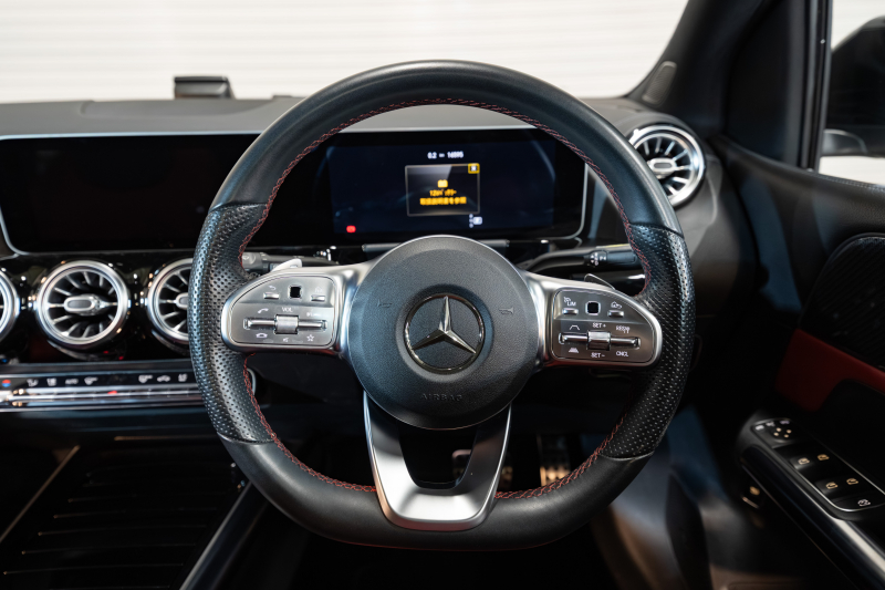 メルセデスベンツ Bクラス B180 AMGﾗｲﾝ ﾚｻﾞｰ&ｱﾄﾞﾊﾞﾝｽﾄﾞ&ﾅﾋﾞｹﾞｰｼｮﾝ&ﾚｰﾀﾞｰｾｰﾌﾃｨPKG　 黒×赤革 ﾊﾟﾉﾗﾏSR MBUXﾅﾋﾞ ﾌﾙｾｸﾞ 360ｶﾒﾗ ﾍｯﾄﾞｱｯﾌﾟD 自動ﾃｰﾙｹﾞｰﾄ LEDﾍｯﾄﾞﾗｲﾄ ｼｰﾄﾋｰﾀｰ　2年保証付