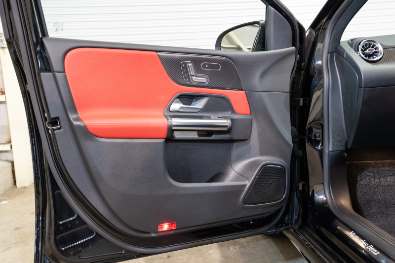 メルセデスベンツ Bクラス B180 AMGﾗｲﾝ ﾚｻﾞｰ&ｱﾄﾞﾊﾞﾝｽﾄﾞ&ﾅﾋﾞｹﾞｰｼｮﾝ&ﾚｰﾀﾞｰｾｰﾌﾃｨPKG　 黒×赤革 ﾊﾟﾉﾗﾏSR MBUXﾅﾋﾞ ﾌﾙｾｸﾞ 360ｶﾒﾗ ﾍｯﾄﾞｱｯﾌﾟD 自動ﾃｰﾙｹﾞｰﾄ LEDﾍｯﾄﾞﾗｲﾄ ｼｰﾄﾋｰﾀｰ　2年保証付