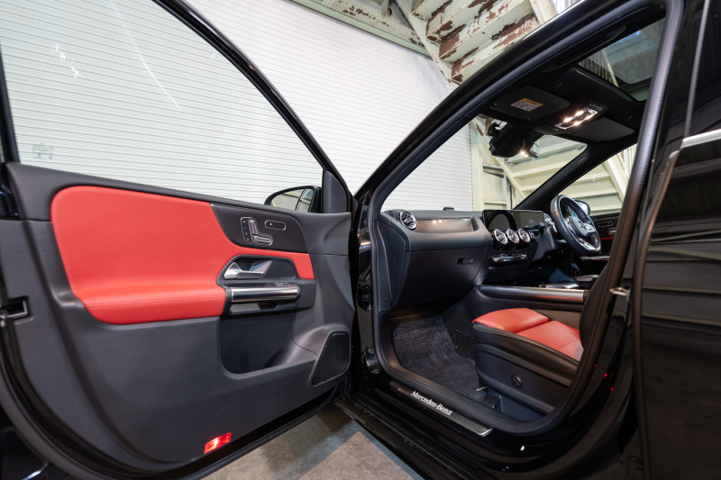 メルセデスベンツ Bクラス B180 AMGﾗｲﾝ ﾚｻﾞｰ&ｱﾄﾞﾊﾞﾝｽﾄﾞ&ﾅﾋﾞｹﾞｰｼｮﾝ&ﾚｰﾀﾞｰｾｰﾌﾃｨPKG　 黒×赤革 ﾊﾟﾉﾗﾏSR MBUXﾅﾋﾞ ﾌﾙｾｸﾞ 360ｶﾒﾗ ﾍｯﾄﾞｱｯﾌﾟD 自動ﾃｰﾙｹﾞｰﾄ LEDﾍｯﾄﾞﾗｲﾄ ｼｰﾄﾋｰﾀｰ　2年保証付