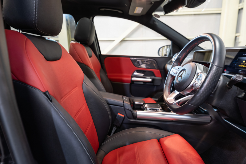 メルセデスベンツ Bクラス B180 AMGﾗｲﾝ ﾚｻﾞｰ&ｱﾄﾞﾊﾞﾝｽﾄﾞ&ﾅﾋﾞｹﾞｰｼｮﾝ&ﾚｰﾀﾞｰｾｰﾌﾃｨPKG　 黒×赤革 ﾊﾟﾉﾗﾏSR MBUXﾅﾋﾞ ﾌﾙｾｸﾞ 360ｶﾒﾗ ﾍｯﾄﾞｱｯﾌﾟD 自動ﾃｰﾙｹﾞｰﾄ LEDﾍｯﾄﾞﾗｲﾄ ｼｰﾄﾋｰﾀｰ　2年保証付