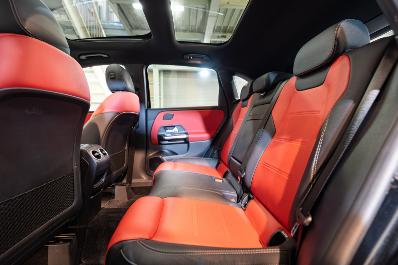 メルセデスベンツ Bクラス B180 AMGﾗｲﾝ ﾚｻﾞｰ&ｱﾄﾞﾊﾞﾝｽﾄﾞ&ﾅﾋﾞｹﾞｰｼｮﾝ&ﾚｰﾀﾞｰｾｰﾌﾃｨPKG　 黒×赤革 ﾊﾟﾉﾗﾏSR MBUXﾅﾋﾞ ﾌﾙｾｸﾞ 360ｶﾒﾗ ﾍｯﾄﾞｱｯﾌﾟD 自動ﾃｰﾙｹﾞｰﾄ LEDﾍｯﾄﾞﾗｲﾄ ｼｰﾄﾋｰﾀｰ　2年保証付