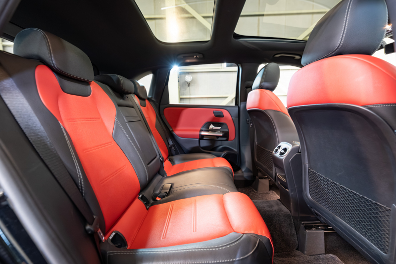 メルセデスベンツ Bクラス B180 AMGﾗｲﾝ ﾚｻﾞｰ&ｱﾄﾞﾊﾞﾝｽﾄﾞ&ﾅﾋﾞｹﾞｰｼｮﾝ&ﾚｰﾀﾞｰｾｰﾌﾃｨPKG　 黒×赤革 ﾊﾟﾉﾗﾏSR MBUXﾅﾋﾞ ﾌﾙｾｸﾞ 360ｶﾒﾗ ﾍｯﾄﾞｱｯﾌﾟD 自動ﾃｰﾙｹﾞｰﾄ LEDﾍｯﾄﾞﾗｲﾄ ｼｰﾄﾋｰﾀｰ　2年保証付