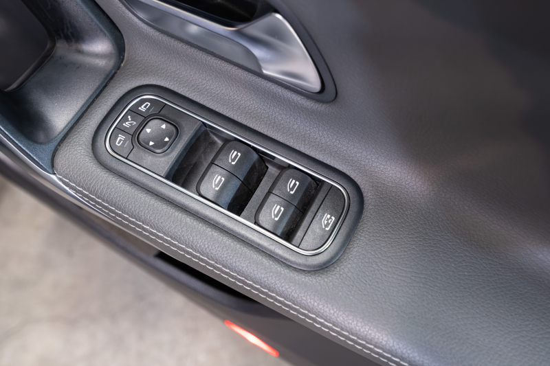 メルセデスベンツ CLAクラス CLA200d SB AMGﾗｲﾝ AMGﾚｻﾞｰEXC&ｱﾄﾞﾊﾞﾝｽﾄﾞ&ﾅﾋﾞ& ﾚｰﾀﾞｰPKG　黒灰革 ｼｰﾄﾋｰﾀｰ ﾊﾟﾉﾗﾏSR MBUXﾅﾋﾞ ﾌﾙｾｸﾞTV 360ｶﾒﾗ ﾍｯﾄﾞｱｯﾌﾟD ｱﾄﾞﾊﾞﾝｽﾄﾞｻｳﾝﾄﾞ ﾏﾙﾁﾋﾞｰﾑLED AMGｴｱﾛ&18ｲﾝﾁAW　2年保証