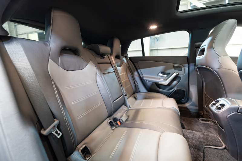 メルセデスベンツ CLAクラス CLA200d SB AMGﾗｲﾝ AMGﾚｻﾞｰEXC&ｱﾄﾞﾊﾞﾝｽﾄﾞ&ﾅﾋﾞ& ﾚｰﾀﾞｰPKG　黒灰革 ｼｰﾄﾋｰﾀｰ ﾊﾟﾉﾗﾏSR MBUXﾅﾋﾞ ﾌﾙｾｸﾞTV 360ｶﾒﾗ ﾍｯﾄﾞｱｯﾌﾟD ｱﾄﾞﾊﾞﾝｽﾄﾞｻｳﾝﾄﾞ ﾏﾙﾁﾋﾞｰﾑLED AMGｴｱﾛ&18ｲﾝﾁAW　2年保証